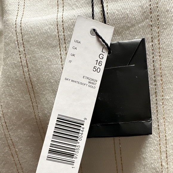 Elie Tahari Winter White Cropped Blazer-Gold Button/Metallic Thread-NWT - Picture 8 of 8